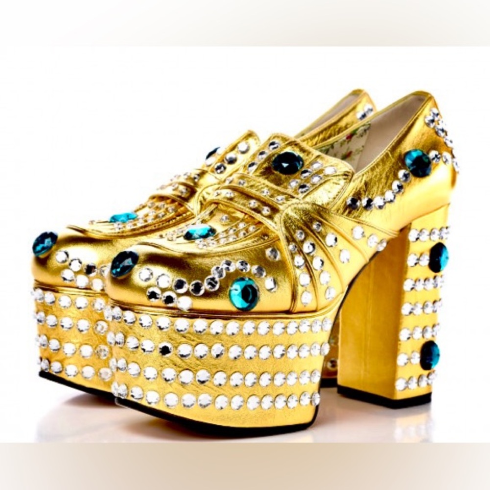 GUCCI
Metallic Malaga Kid Crystal Amilna Platform Loafers 36 NWT